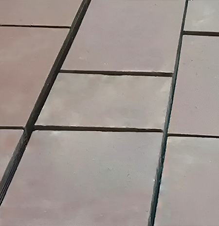 Red Mandana Stone Lining